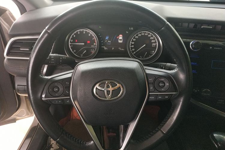 Used Toyota Camry 2019 2.0G Luxury Edition China VI Standard