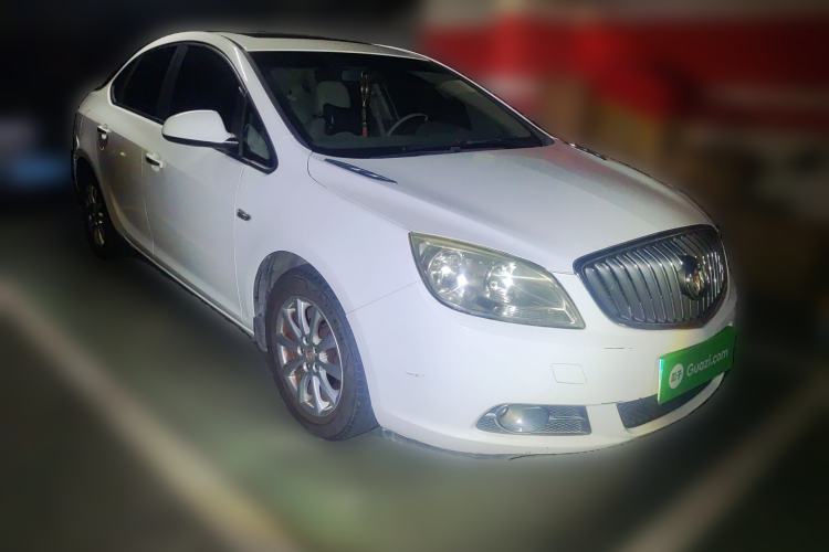 Used Buick GT 2013 GT 1.6L Manual Entry-Level Model Front Right 45 Deg