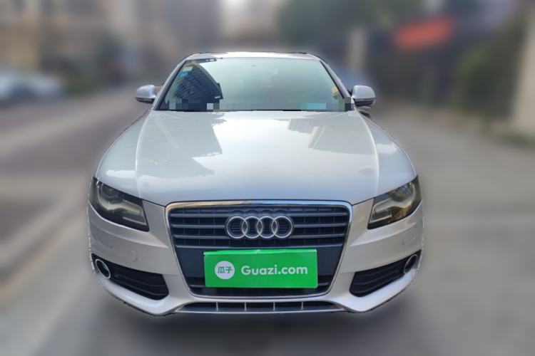 Used Audi A4L 2011 2.0 TFSI Comfort Model
