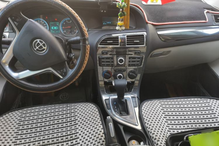 Used Brilliance H530 2011 1.6L Automatic Comfort Edition
