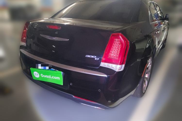 Used Chrysler 300C 2016 3.0L Supreme Edition