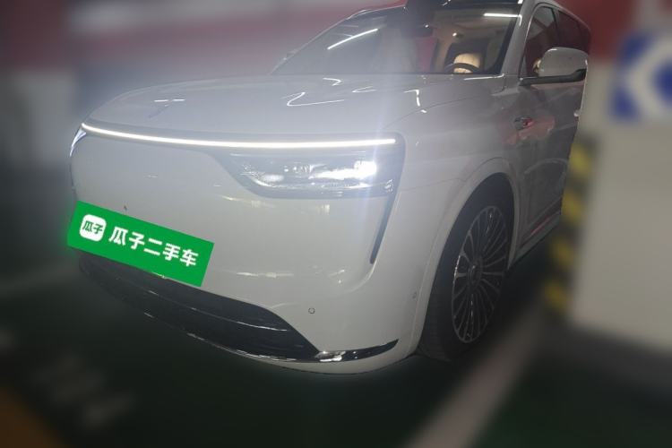 Used Hima AITO M8 2025 Extended-Range Ultra Version 53.4 kWh 6-Seater Edition