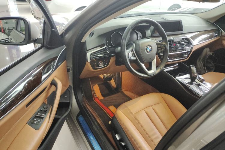 Used BMW 5 Series 2018 528Li Launch Special Edition
