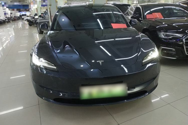 Used Tesla Model 3 2023 Rear-Wheel-Drive Version
