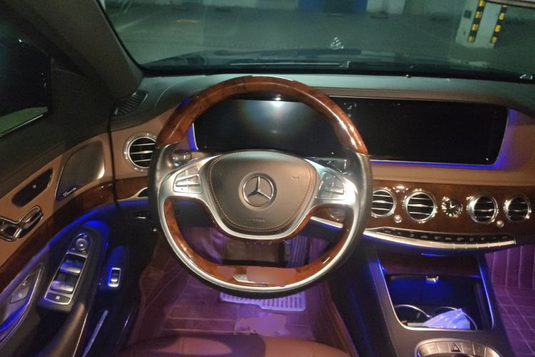 Used Mercedes-Benz S-Class 2014 S 320 L Luxury Model Steering Wheel