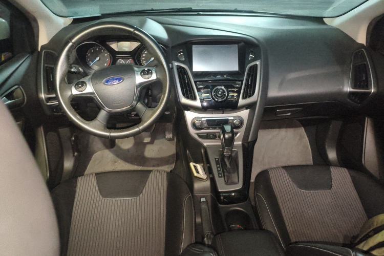 Used Ford Focus 2012 Hatchback 1.6L Automatic Fashion Edition
