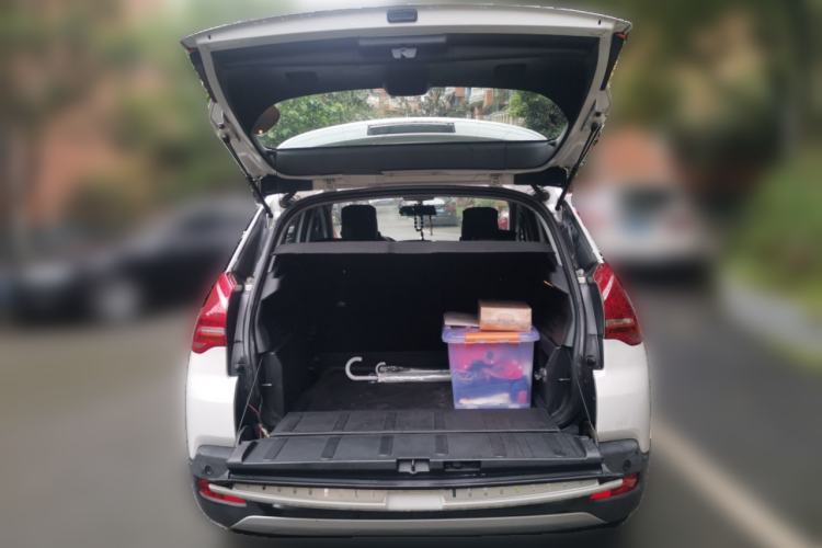 Used Peugeot 3008 2013 2.0L Automatic Trend Edition Trunk