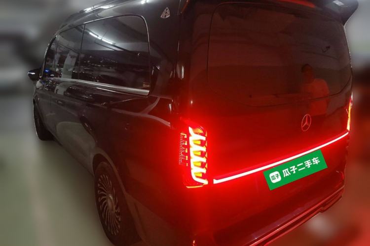 Used Mercedes-Benz Vito 2023 2.0T Elite Version 7 Seats
