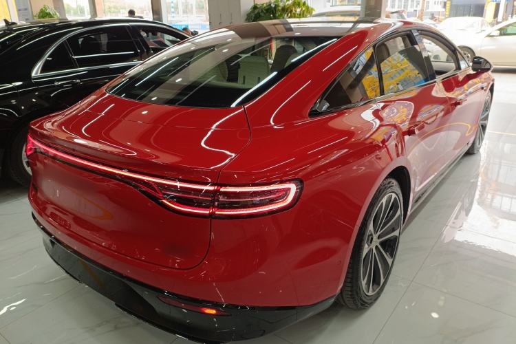 Used Hima Luxeed S7 2025 785 km Ultra