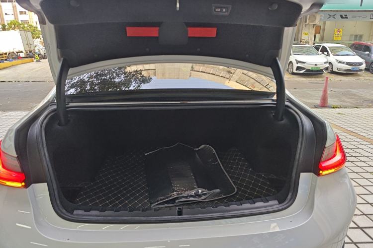 Used BMW 3 Series 2024 325Li M Sport Package
