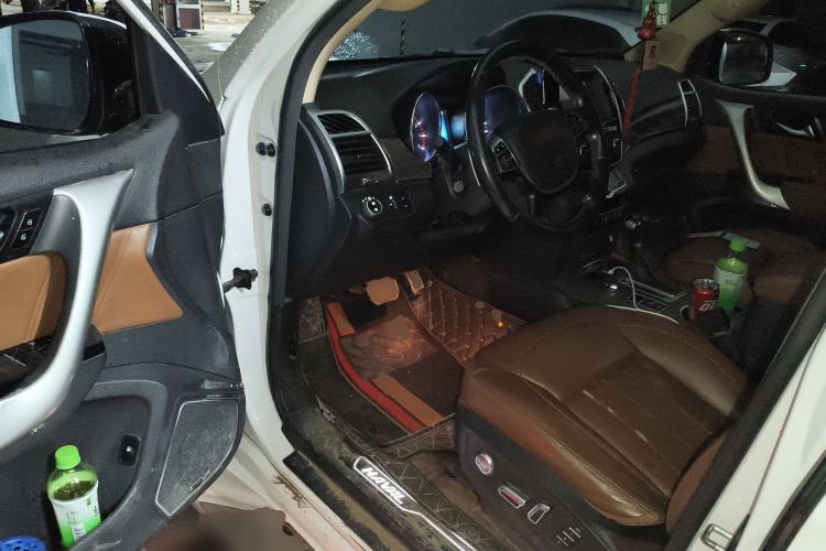 Used Haval H9 2015 2.0T Four-Wheel Drive Luxury 7-Seater