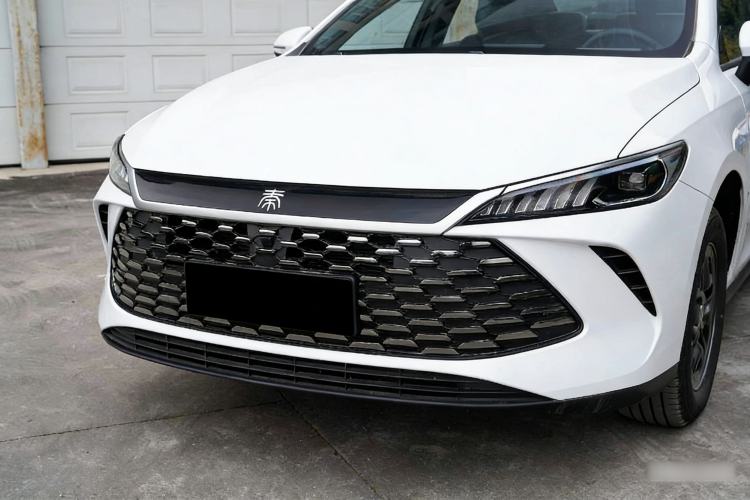 Used BYD Qin PLUS 2026 DM-i 210KM Progressive Model Exterior 4