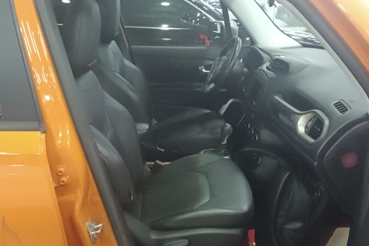 Used Jeep Renegade 2016 1.4T Automatic Smart Edition
