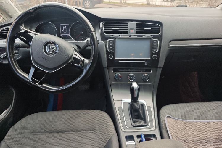 Used Volkswagen Golf 2016 230TSI Automatic Comfort Version