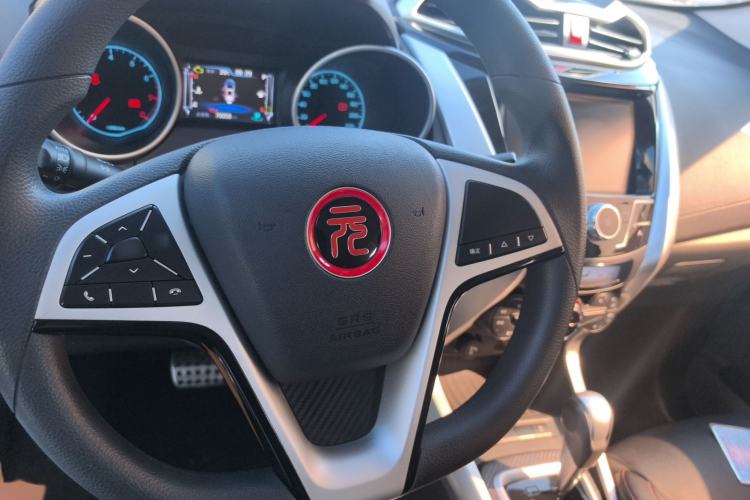 Used BYD Yuan 2017 1.5L Automatic Cool & Stylish Model Steering Wheel