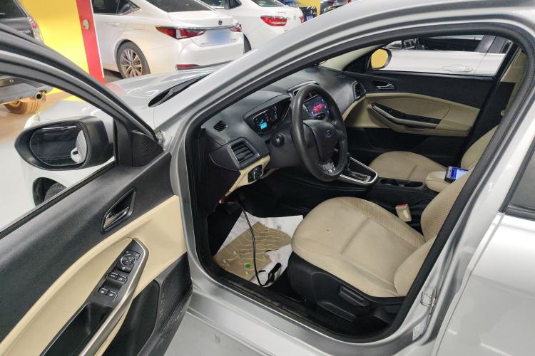 Used Ford Escort 2015 1.5L Automatic Comfort Edition Driver Seat