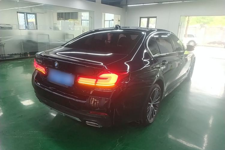 Used BMW 5 Series 2022 Restyled 530Li Leading Edition M Sport Package Rear Right 45 Deg