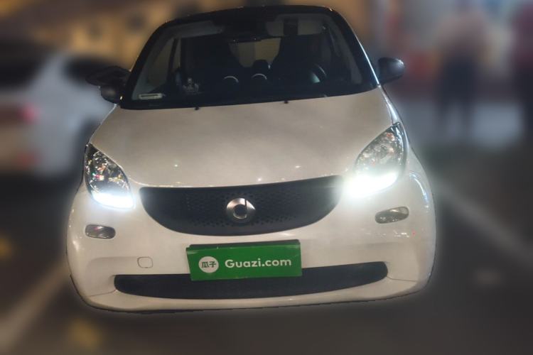 Used smart fortwo 2018 1.0L 52kW Hardtop Dynamic Version China V Front