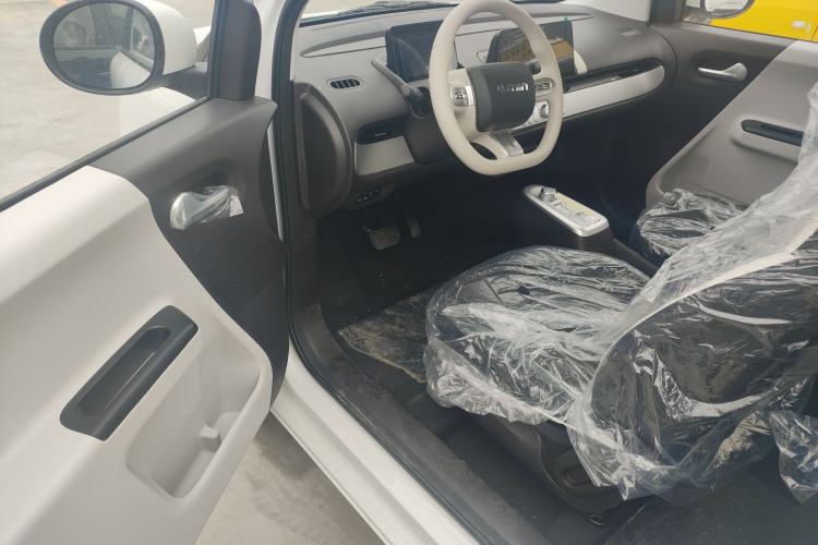 Used CHANGAN NEVO Lumin 2026 Model Treasure Edition 205km Passionate Beige Ningde Driver Seat