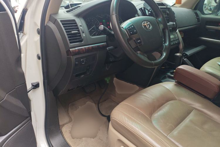 Used Toyota Land Cruiser 2010 4.0L Automatic VX Driver Seat