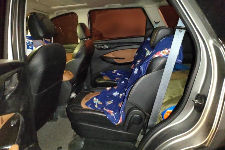 Used Wuling Hongguang S3 2018 1.5L Manual Luxury Model China V Standard
