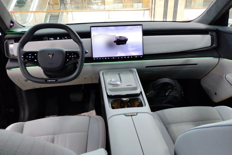 Used VOYAH COURAGE 2024 Long-Range Supercharge Edition
