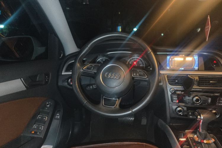 Used Audi A4L 2016 45 TFSI quattro Individual Sport Edition
