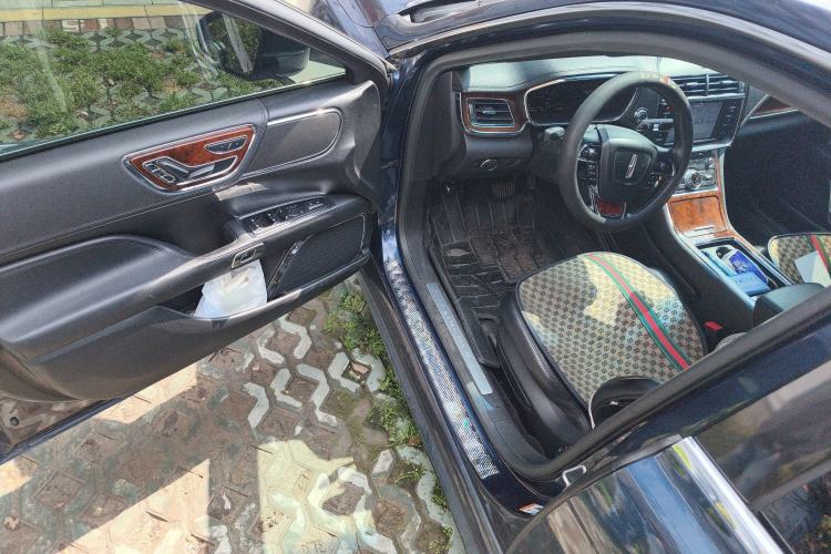 Used Lincoln Continental 2017 2.0T Two-Wheel Drive Deluxe Edition
