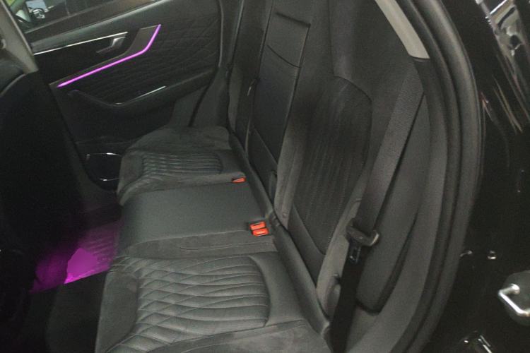 Used Hongqi HS5 2022 Revised Version 2.0T Smart Connect Flagship Edition
