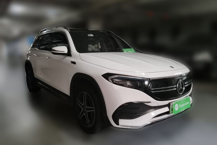 Used Mercedes-Benz EQB 2022 EQB 350 4MATIC First Edition Special Version Front Right 45 Deg