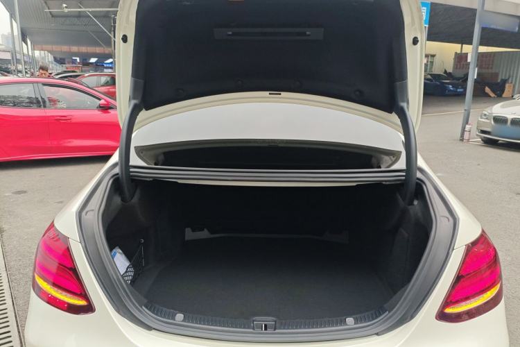 Used Mercedes-Benz E-Class 2019 E 200 L Sport Edition
