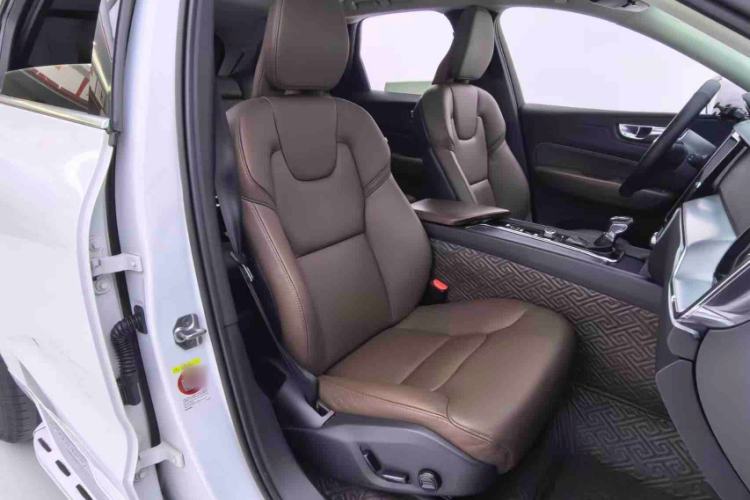 Used Volvo XC60 2020 T5 4x4 Zhiyi Luxury Edition