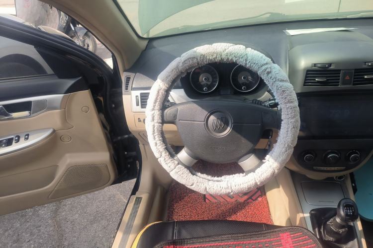 Used Buick Excelle 2011 1.6 LE-MT Steering Wheel