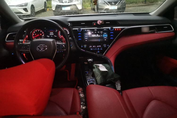 Used Toyota Camry 2019 2.5S FENGSHANG Version China VI Standard Interior 2