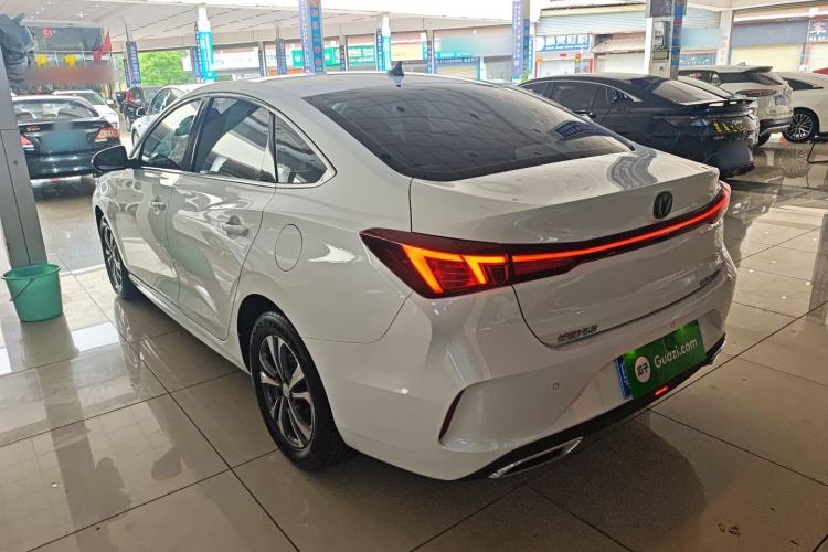 Used CHANGAN Eado 2025 PLUS 1.4T Dual-Clutch High-Energy Version
