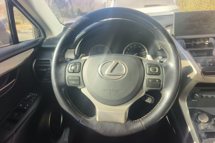 Used Lexus NX 2015 200T All-Wheel-Drive Fēngshàng Edition
