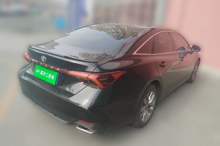 Used Toyota Avalon 2019 2.5L Ambition Version China VI Standard
