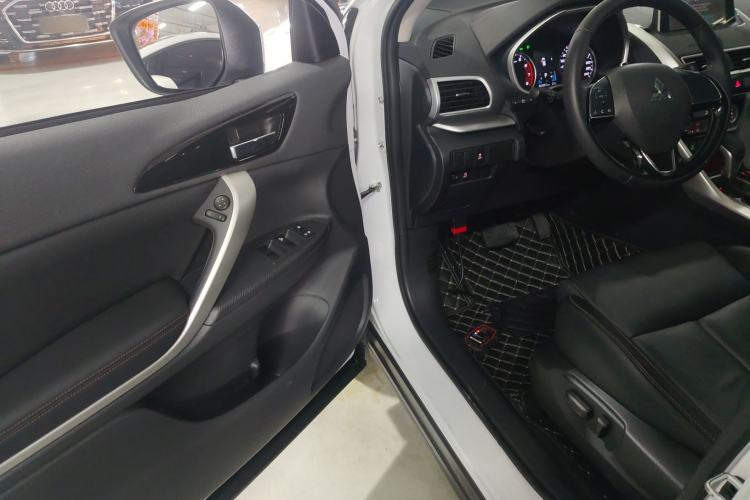 Used Mitsubishi Eclipse Cross 2019 1.5T CVT Two-Wheel Drive Dream Edition China VI Standard