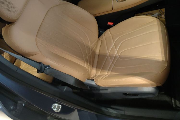 Used Geely Galaxy Galaxy Xingjian 7 EM-i 2025 120km Flagship Edition