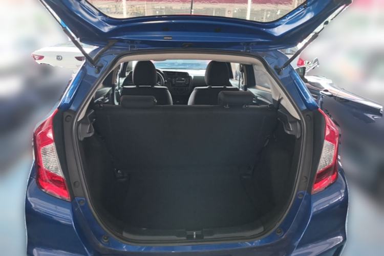 Used Honda Fit 2018 1.5L Manual Comfort Version