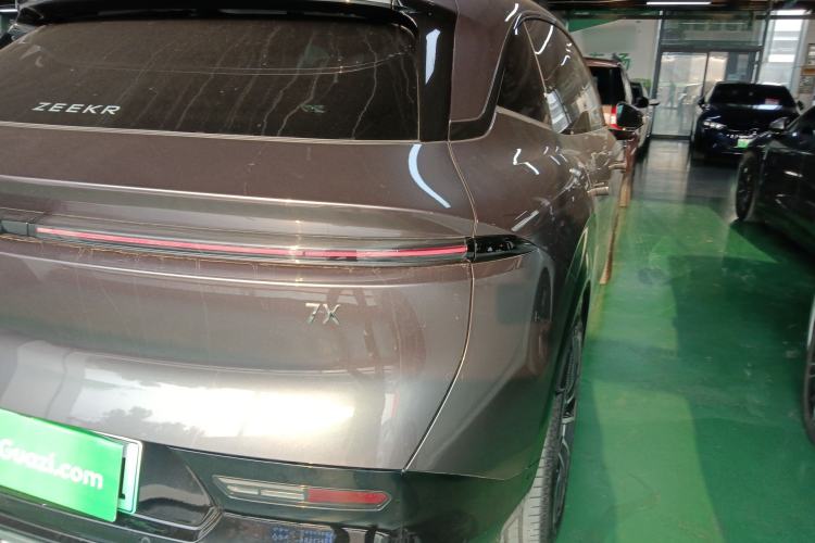 Used Zeekr 7X 2025 75 kWh Rear-Wheel Drive Intelligent Driving Version