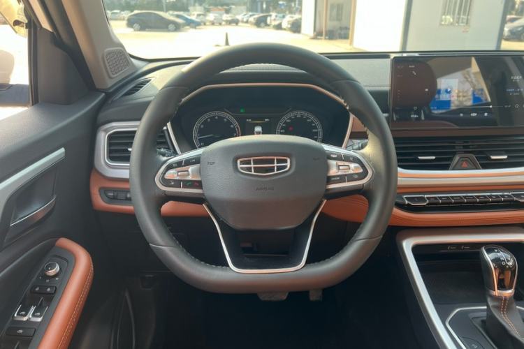 Used Geely Auto Vision X6 2020 1.4T CVT Luxury Edition