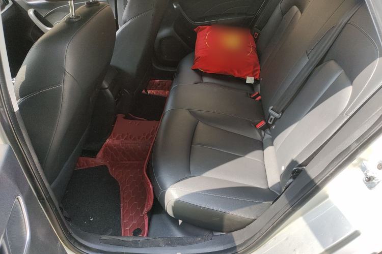 Used Roewe i6 New Energy 2017 45T Hybrid Connect & Smart Enjoyment Edition Left Rear Seat