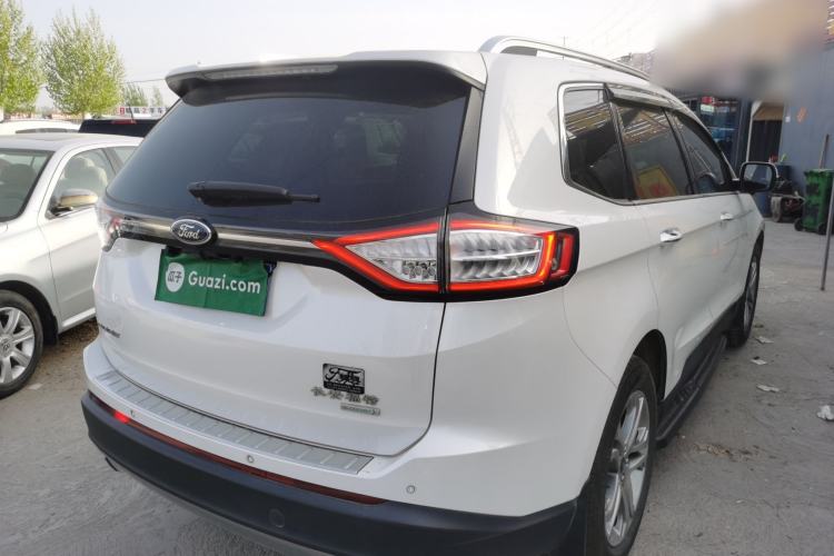 Used Ford Edge 2018 EcoBoost 245 Two-Wheel-Drive Titanium 7-Seater China VI Standard
