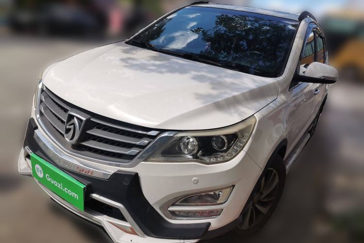 Used Baojun 560 2016 1.8L Manual Luxury Edition