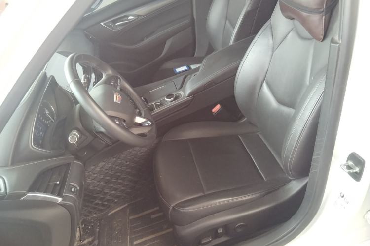 Used Cadillac CT5 2022 28T Luxury Edition Left Front Seat