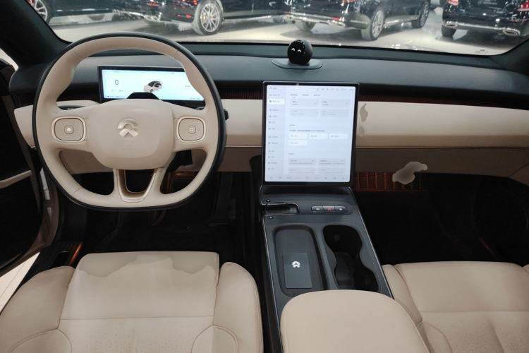 Used Nio ET5 2022 75 kWh