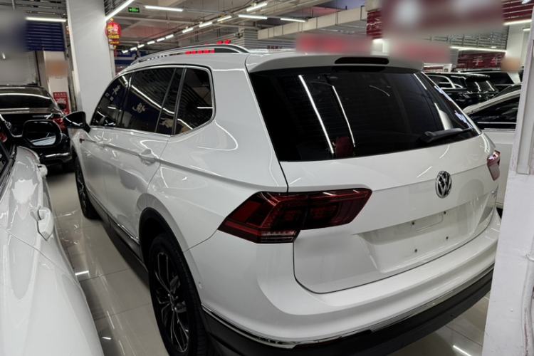 Used Volkswagen Tiguan L 2017 330TSI Automatic Two-Wheel Drive Flagship Edition