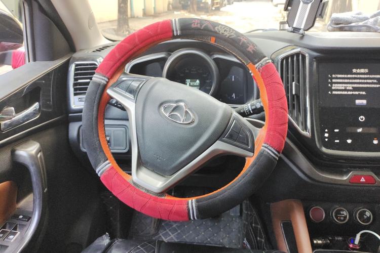 Used CHANGAN OSHAN CX70 2017 Facelifted CX70T 1.5T Manual High-Performance Edition
