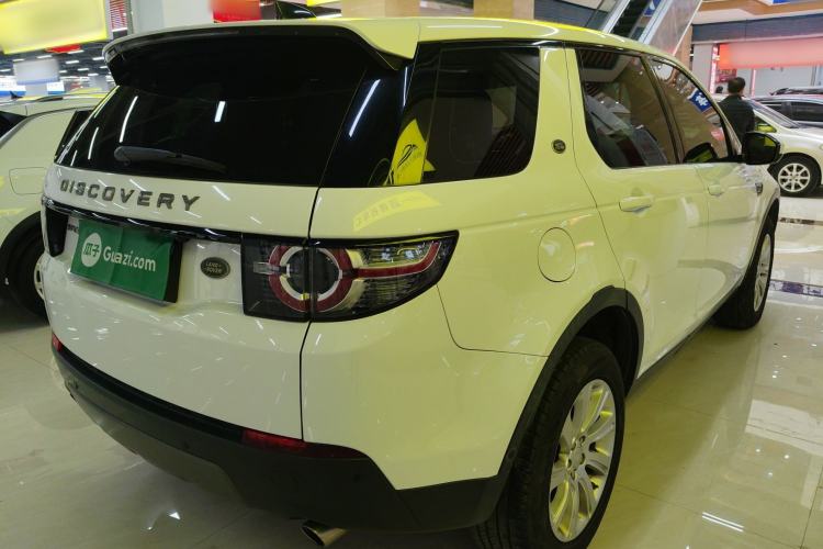 Used Land Rover Discovery Sport 2019 240 PS SE Version China V Standard